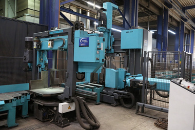 Young Kaltenbach band saws, beam drilling machines and flame cutting machines with transport system immediately available